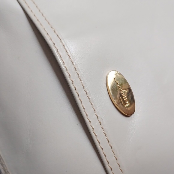 Vintage Ferragamo  crossbody - Picture 3 of 16